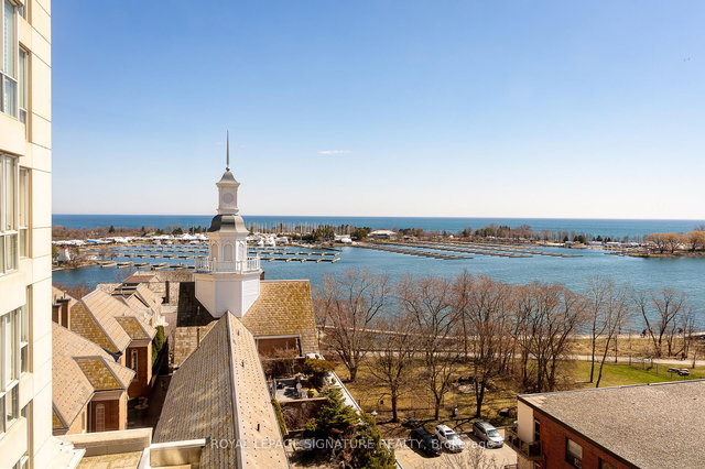 703 - 2285 Lake Shore Boulevard W