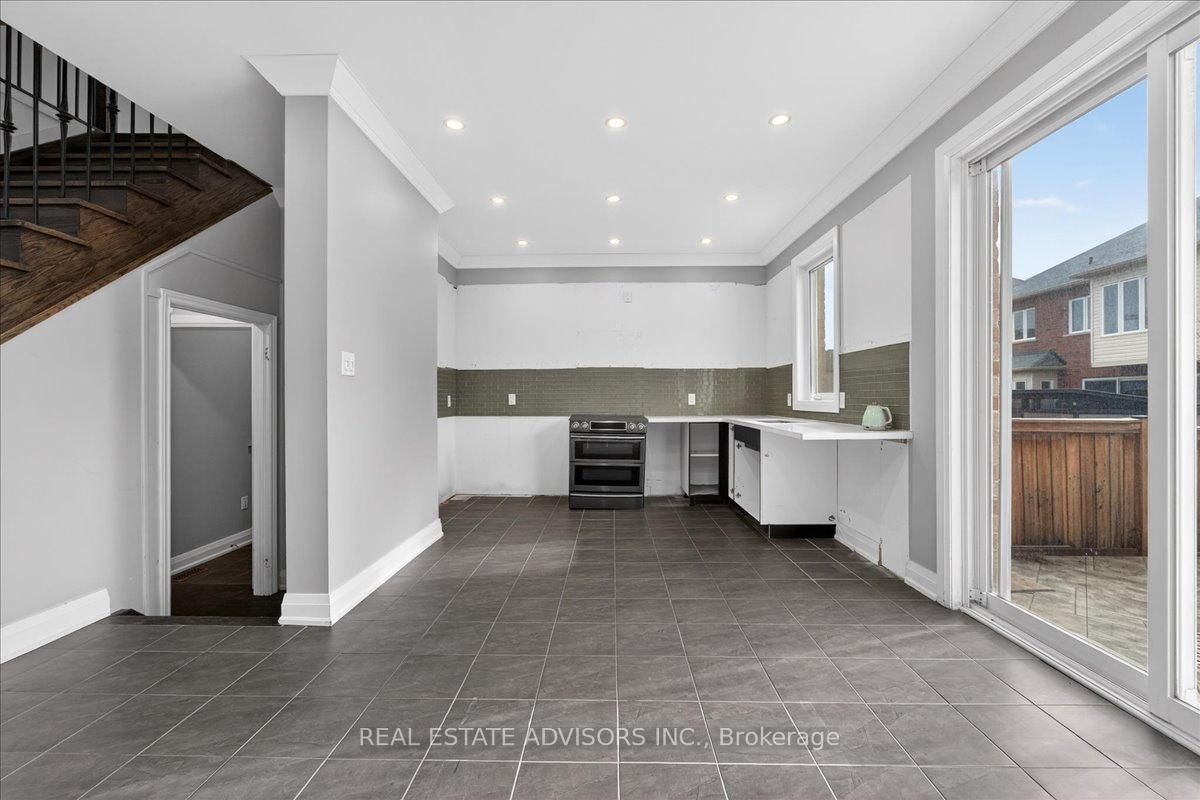 Detached House for sale at 39 Unwind Crescent, Brampton, Ontario, L6X 0B3 - Credit Valley - MLS: W12993042