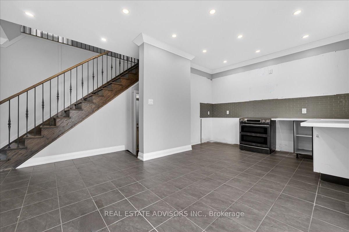 Detached House for sale at 39 Unwind Crescent, Brampton, Ontario, L6X 0B3 - Credit Valley - MLS: W12993042