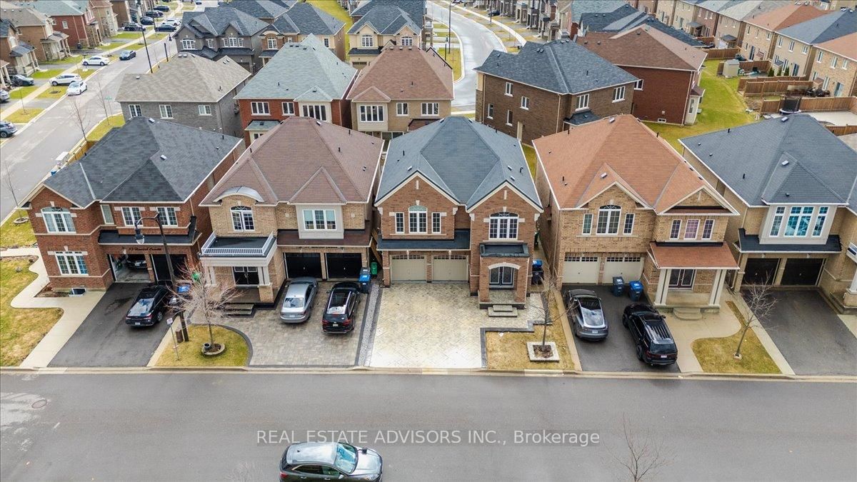 Detached House for sale at 39 Unwind Crescent, Brampton, Ontario, L6X 0B3 - Credit Valley - MLS: W12993042