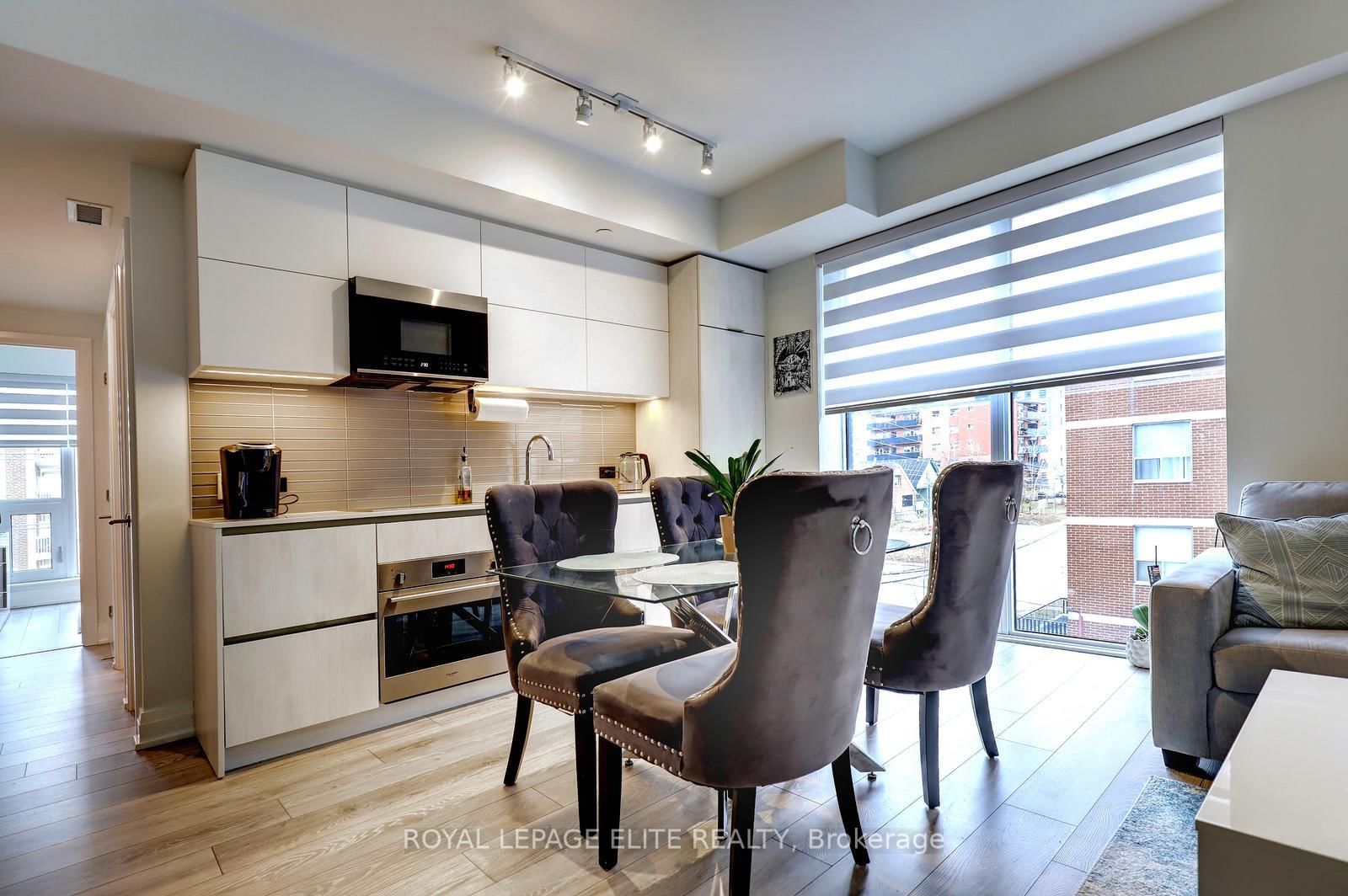 21 Park Street E, Unit 318 - Photo 10