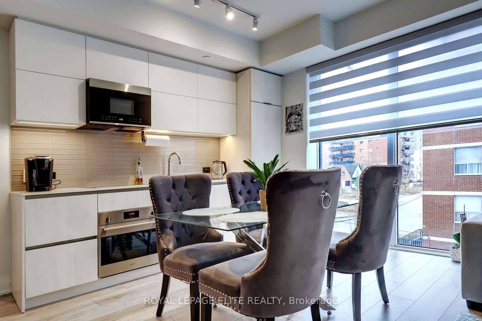 21 Park Street E, Unit 318 - Photo 11