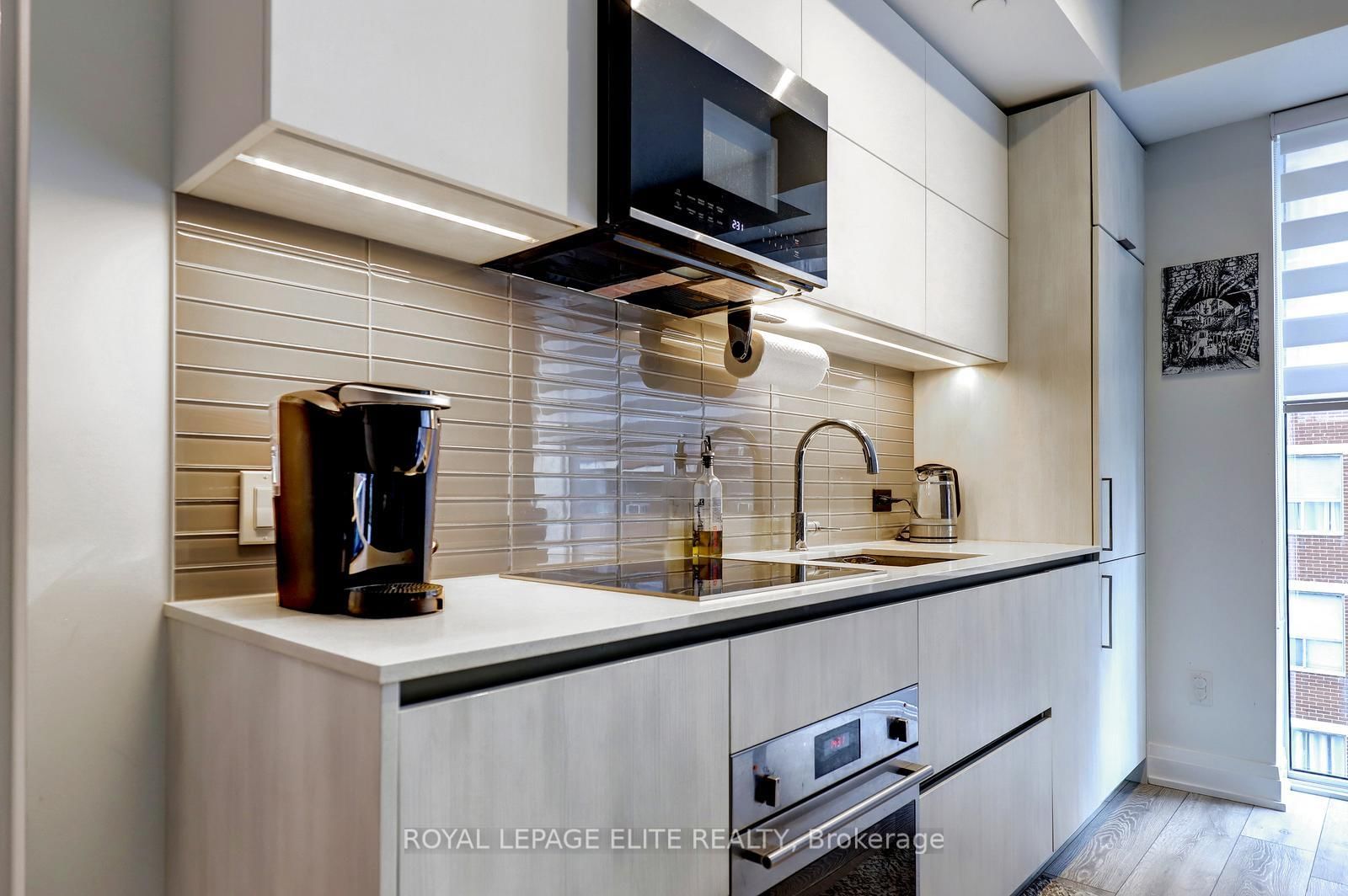 21 Park Street E, Unit 318 - Photo 12