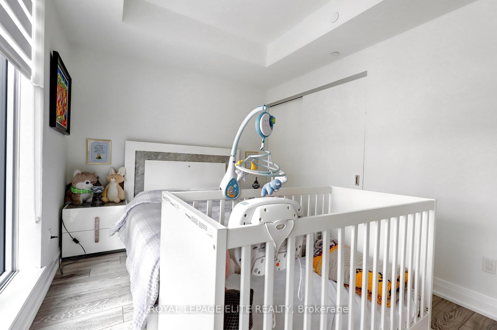 21 Park Street E, Unit 318 - Photo 19