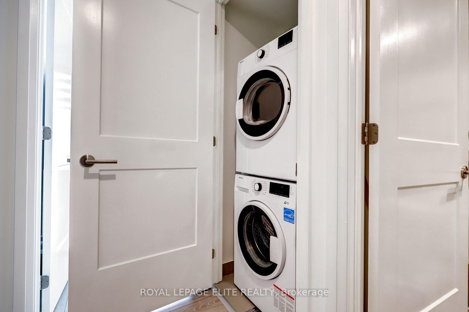 21 Park Street E, Unit 318 - Photo 22