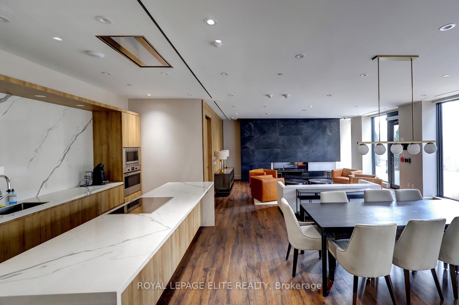 21 Park Street E, Unit 318 - Photo 24