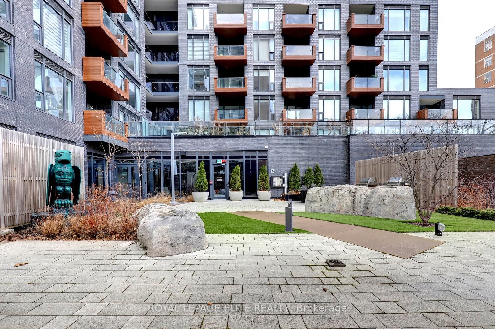 21 Park Street E, Unit 318 - Photo 27