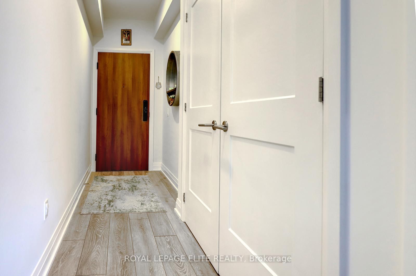 21 Park Street E, Unit 318 - Photo 5