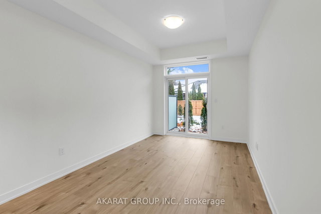 13 - 498 Plains Road E