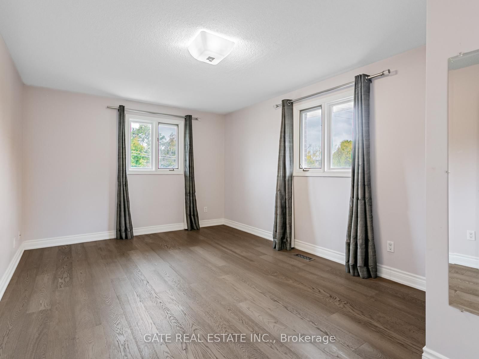 60 Scott Street - Photo 10