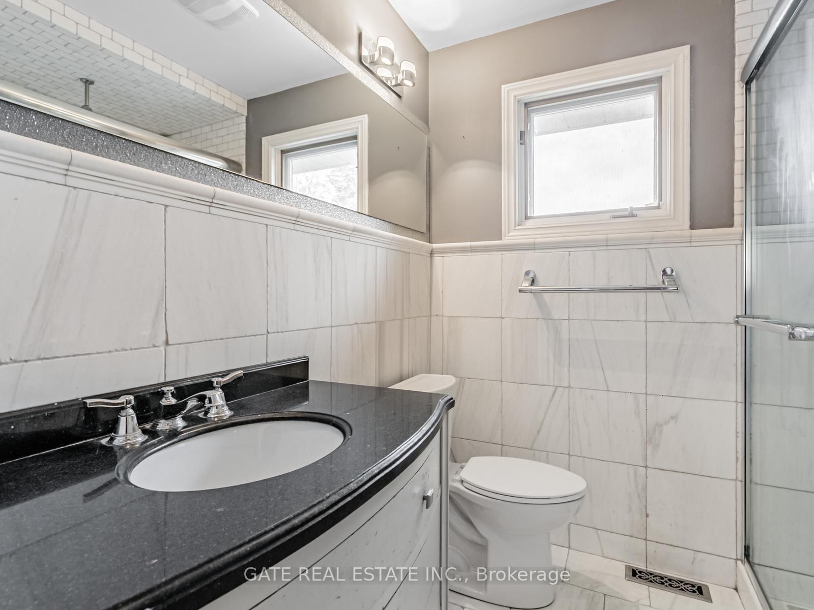 60 Scott Street - Photo 11