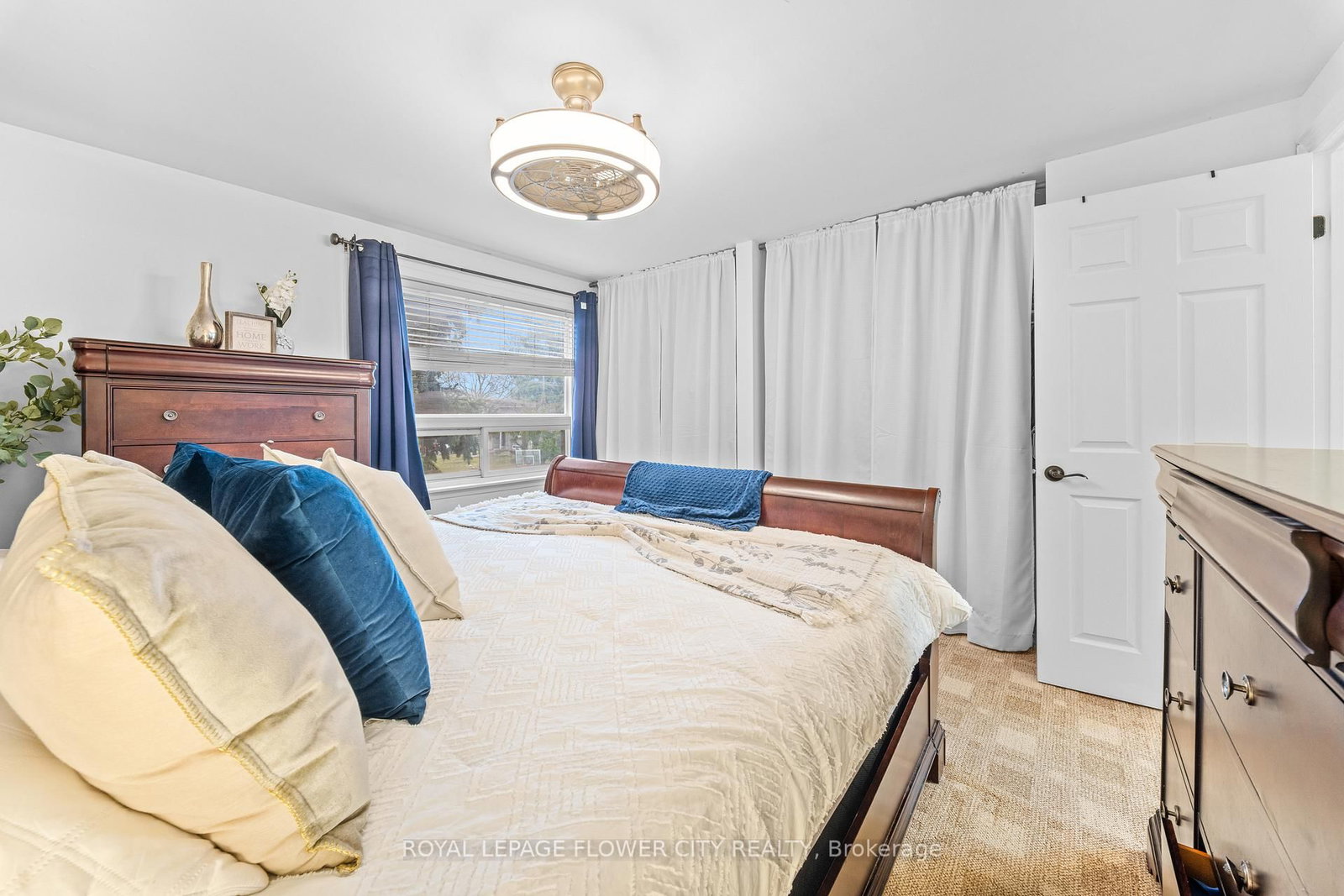 Detached House for sale at 15 Jasper Crescent, Brampton, Ontario, L6S 1W8 - Northgate - MLS: W12993304