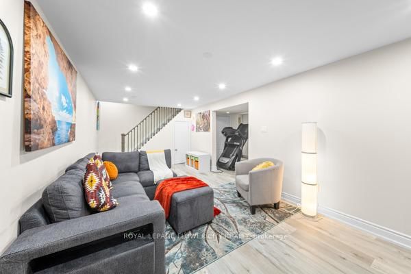 Detached House for sale at 15 Jasper Crescent, Brampton, Ontario, L6S 1W8 - Northgate - MLS: W12993304