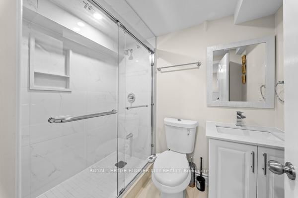 Detached House for sale at 15 Jasper Crescent, Brampton, Ontario, L6S 1W8 - Northgate - MLS: W12993304