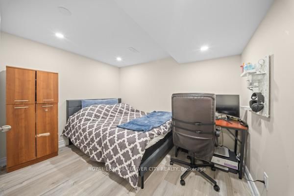 Detached House for sale at 15 Jasper Crescent, Brampton, Ontario, L6S 1W8 - Northgate - MLS: W12993304