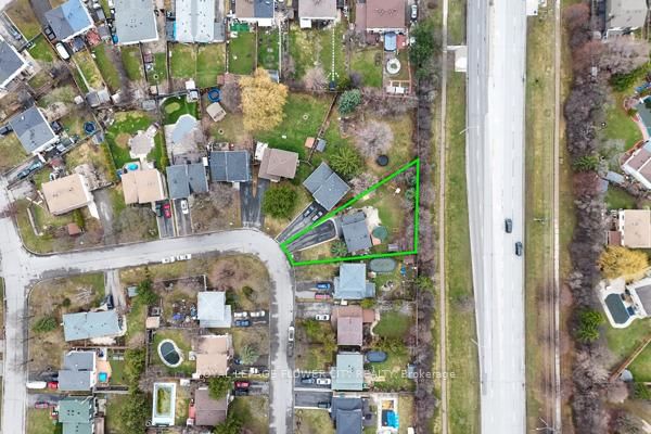 Detached House for sale at 15 Jasper Crescent, Brampton, Ontario, L6S 1W8 - Northgate - MLS: W12993304