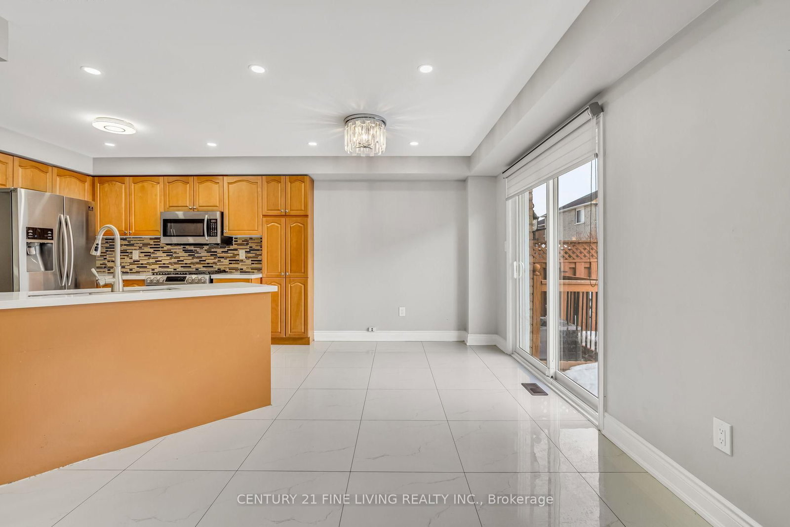 Detached House for sale at 20 Edenvalley Road, Brampton, Ontario, L7A 2M6 - Fletcher's Meadow - MLS: W12993320