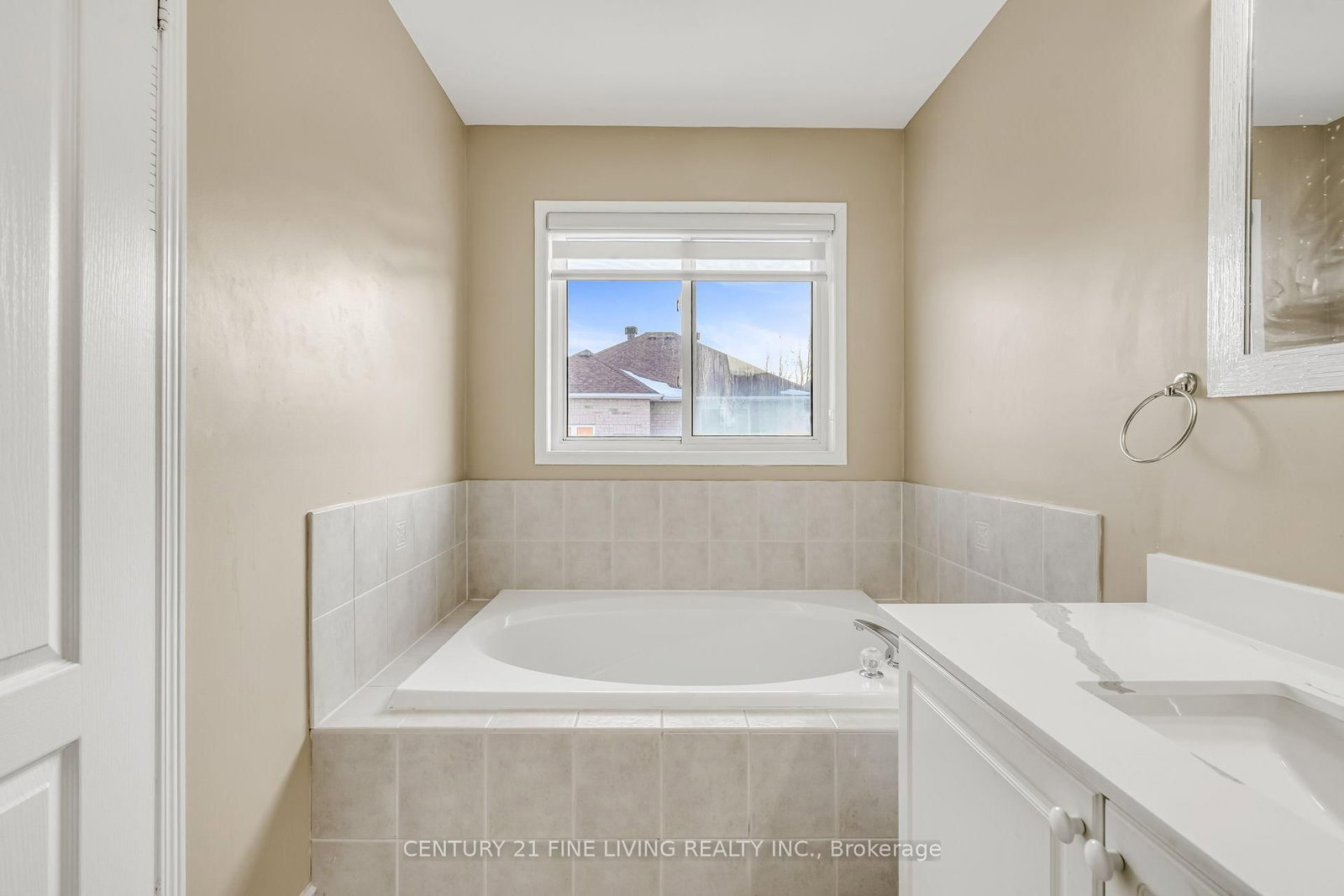 Detached House for sale at 20 Edenvalley Road, Brampton, Ontario, L7A 2M6 - Fletcher's Meadow - MLS: W12993320