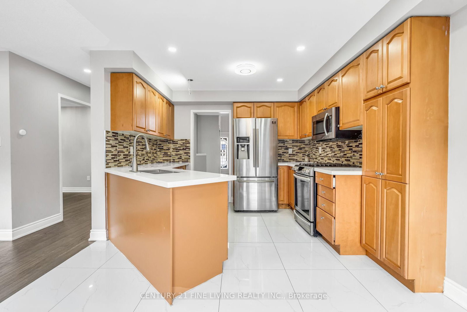 Detached House for sale at 20 Edenvalley Road, Brampton, Ontario, L7A 2M6 - Fletcher's Meadow - MLS: W12993320