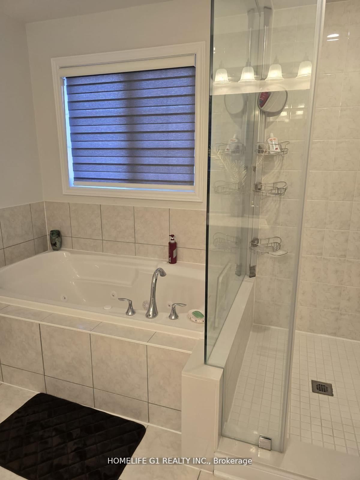 Detached House for sale at 32 Branigan Crescent, Halton Hills, Ontario, L7G 0N1 - Georgetown - MLS: W12993390