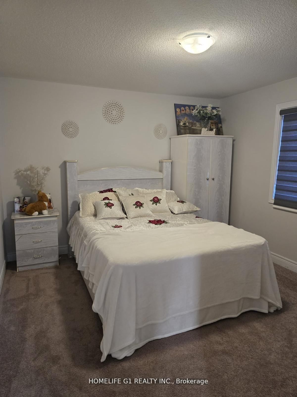 Detached House for sale at 32 Branigan Crescent, Halton Hills, Ontario, L7G 0N1 - Georgetown - MLS: W12993390