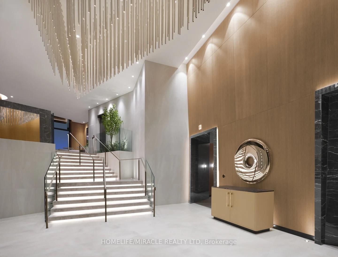 60 Central park roadway, Unit 1714 - Photo 2