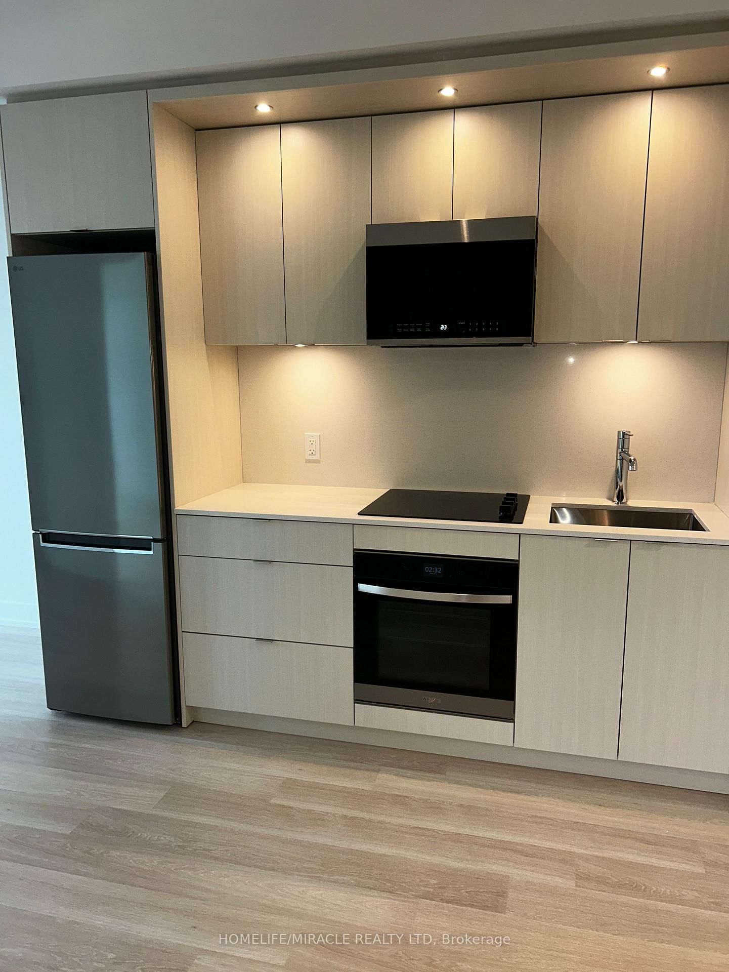 60 Central park roadway, Unit 1714 - Photo 6