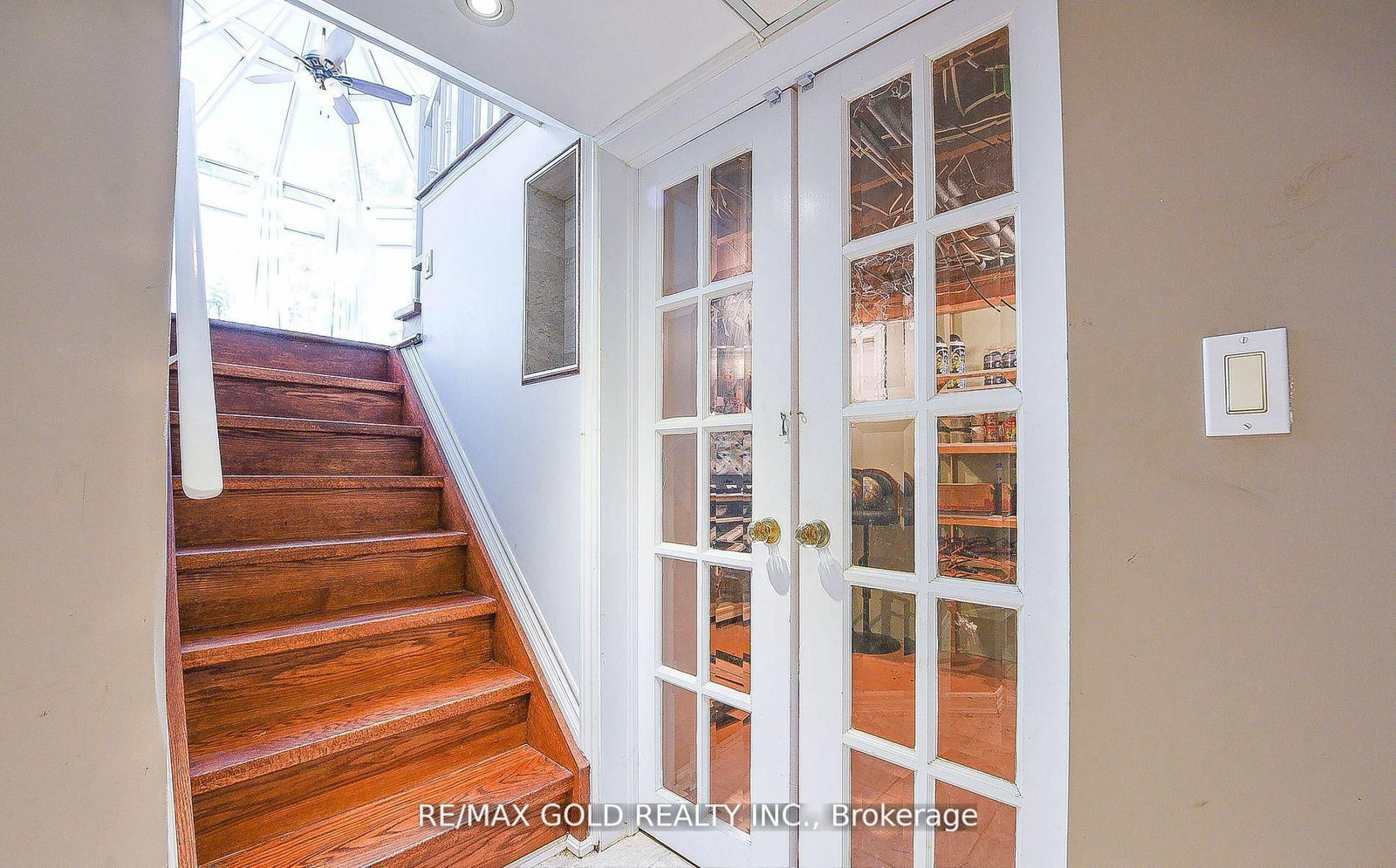 Detached House for sale at 13 Foster Road, Mississauga, Ontario, L4T 1C3 - Malton - MLS: W12993402