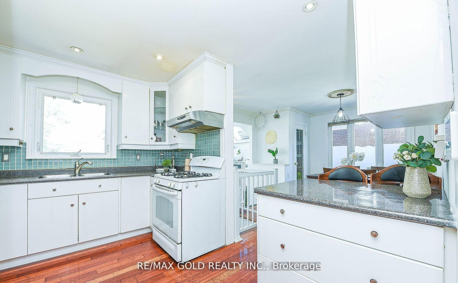 Detached House for sale at 13 Foster Road, Mississauga, Ontario, L4T 1C3 - Malton - MLS: W12993402