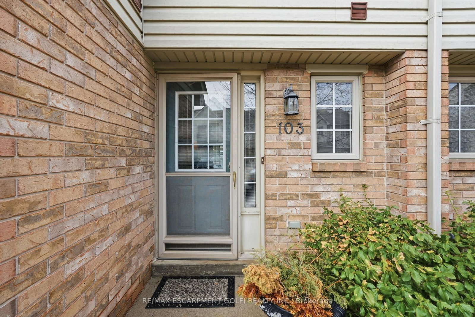 3333 NEW Street • #103 • Burlington, ON photo 2