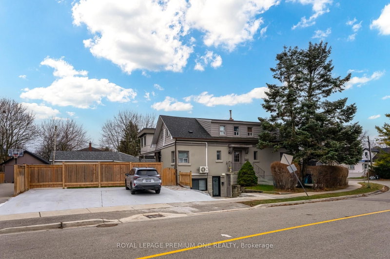 home for lease on 4-79 Twenty Fifth Street