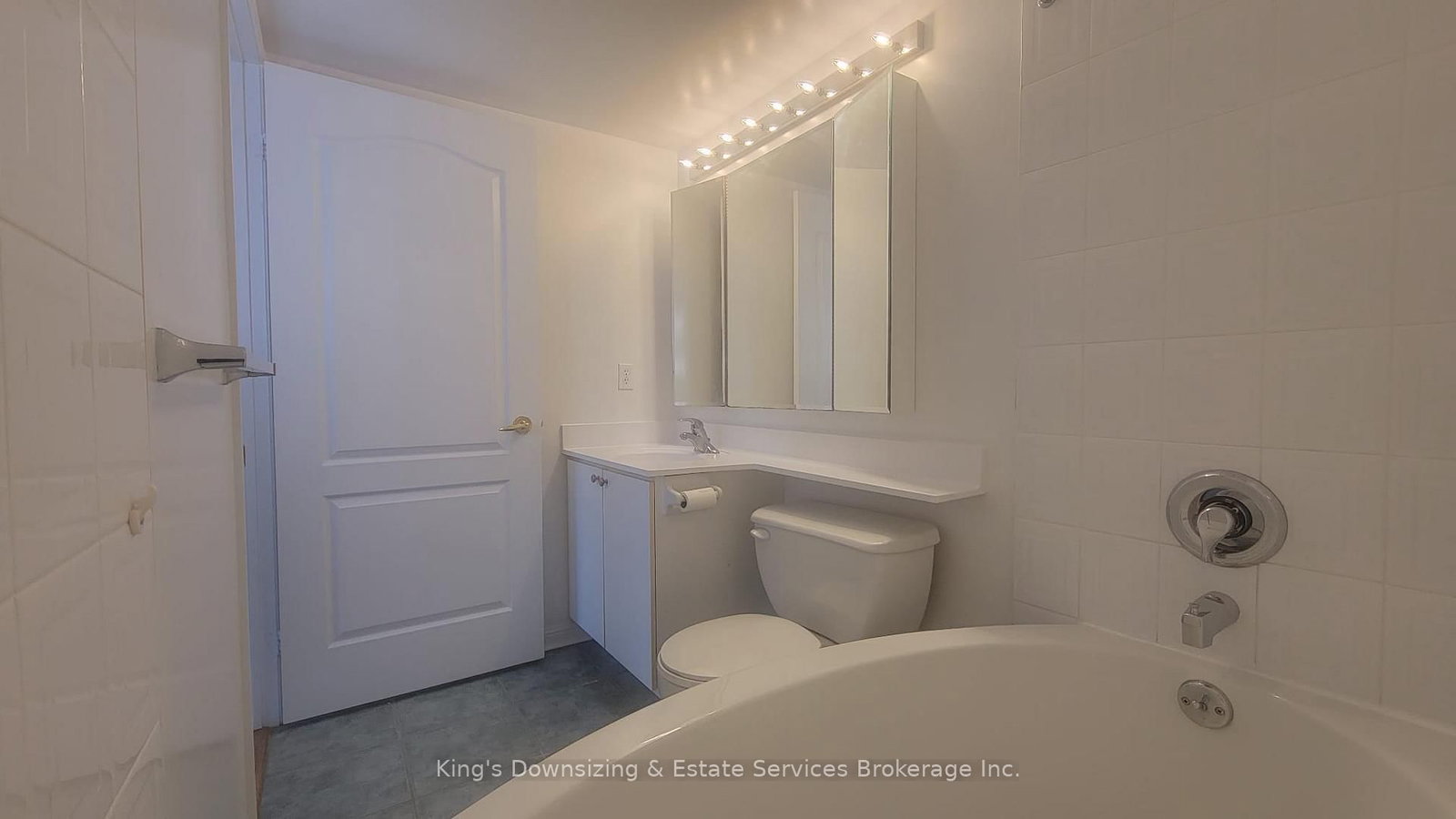 1150 Parkwest Place, Unit 409 - Photo 18