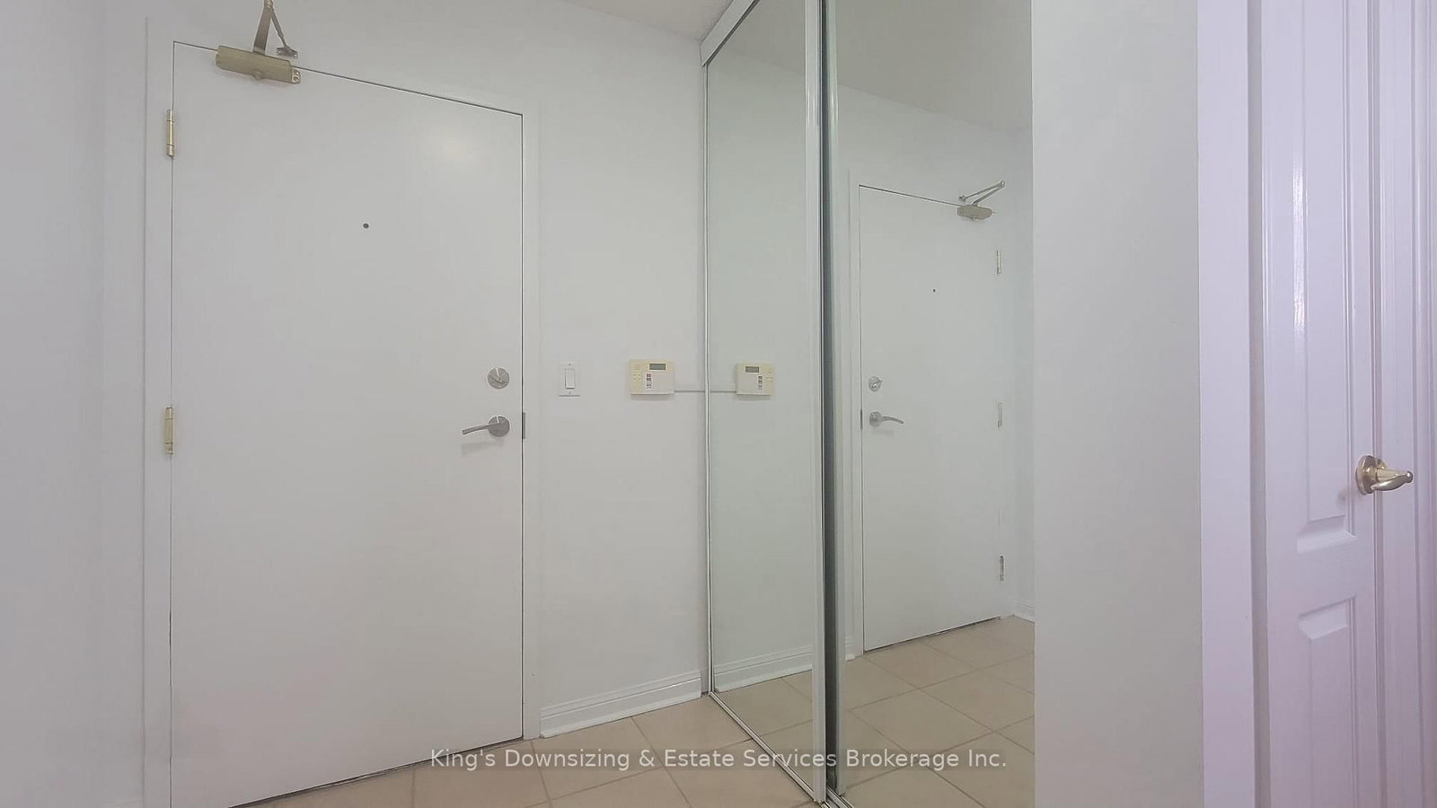 1150 Parkwest Place, Unit 409 - Photo 7