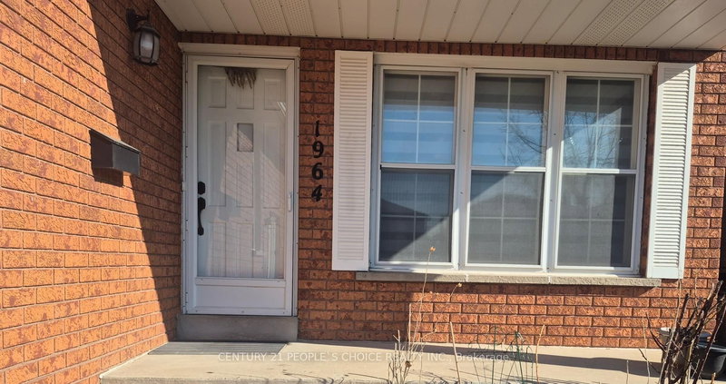 Upper - 1964 Aldermead Rd, Mississauga, L5M 3A1 | Image 2