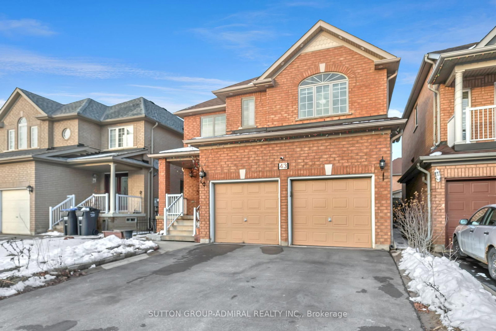 Detached House for sale at 43 Newark Way, Brampton, Ontario, L7A 2W8 - Fletcher's Meadow - MLS: W12993622