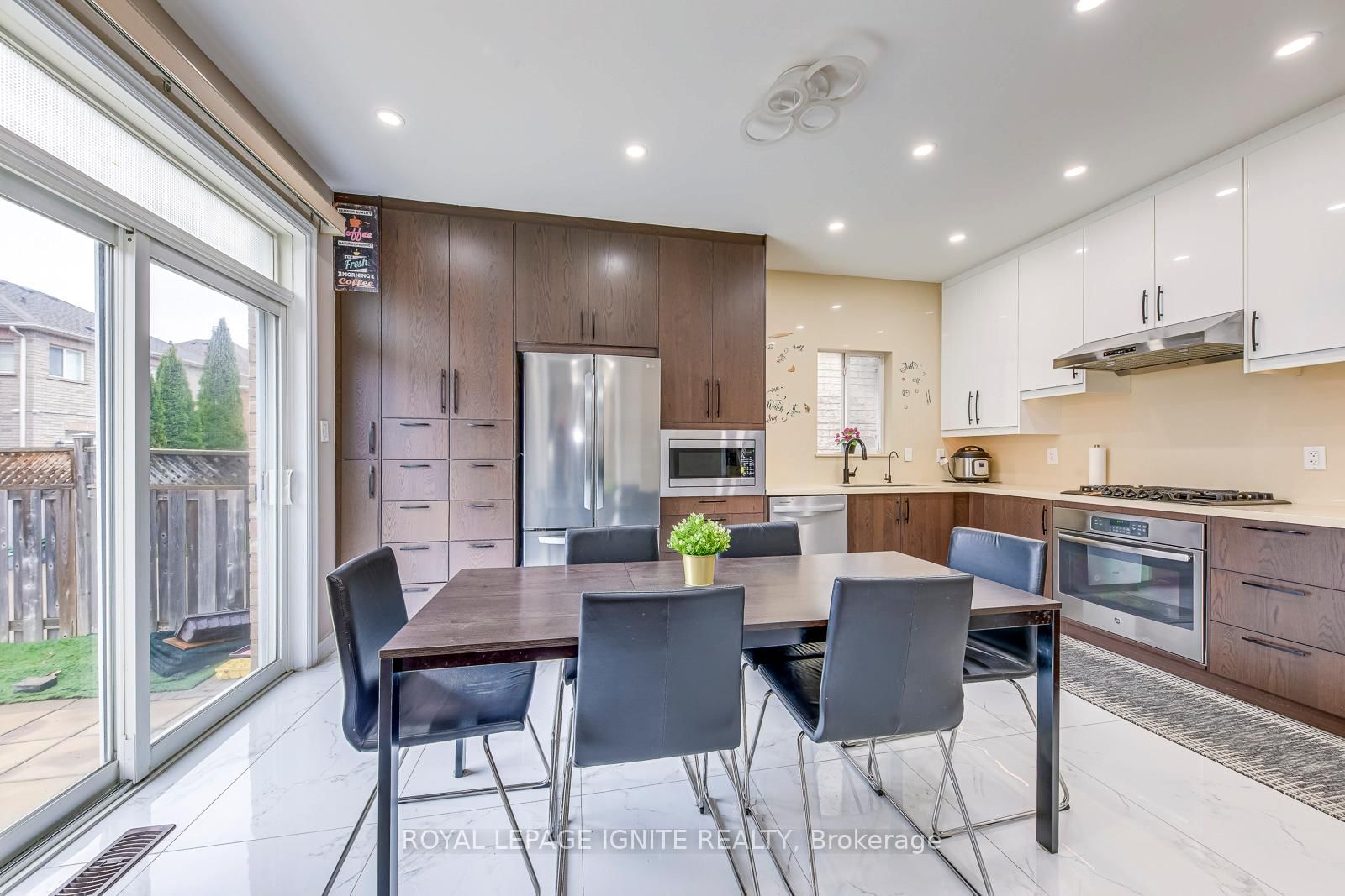 Detached House for sale at 30 Streamline Drive, Brampton, Ontario, L6V 4T2 - Madoc - MLS: W12993628