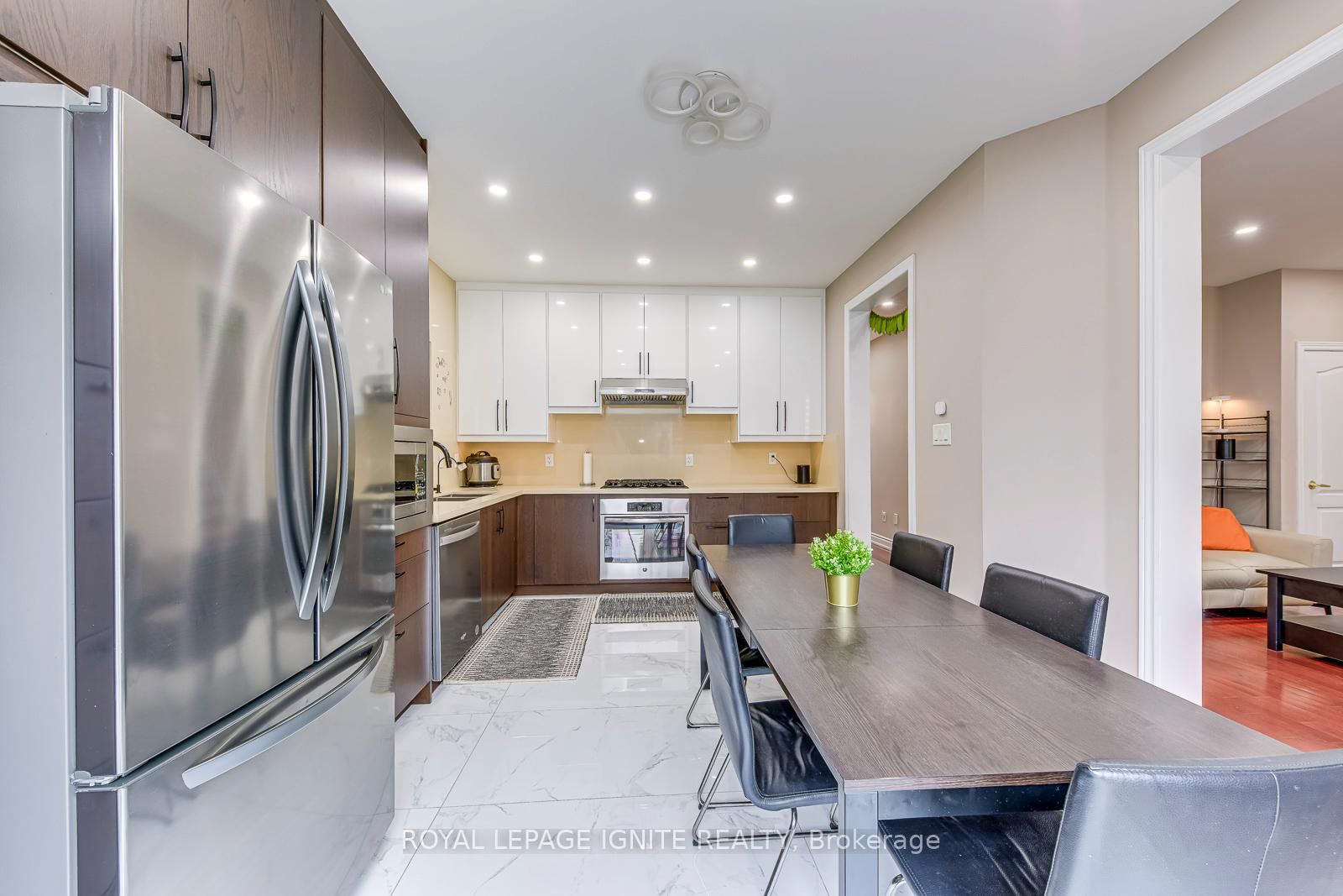 Detached House for sale at 30 Streamline Drive, Brampton, Ontario, L6V 4T2 - Madoc - MLS: W12993628