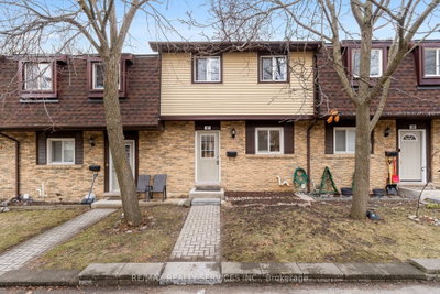 Townhouse sold at 107-45 Hansen Road, Brampton, Ontario, L6V 3P6 - Madoc - MLS: W12993676