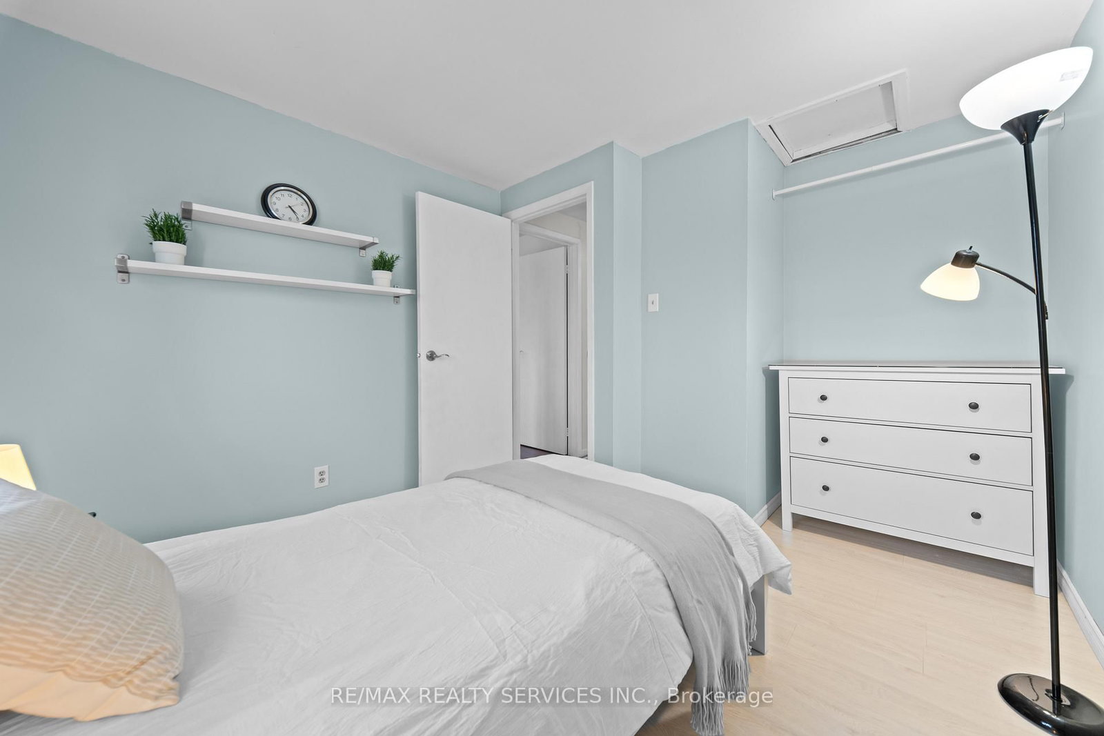 Townhouse for sale at 107-45 Hansen Road, Brampton, Ontario, L6V 3P6 - Madoc - MLS: W12993676