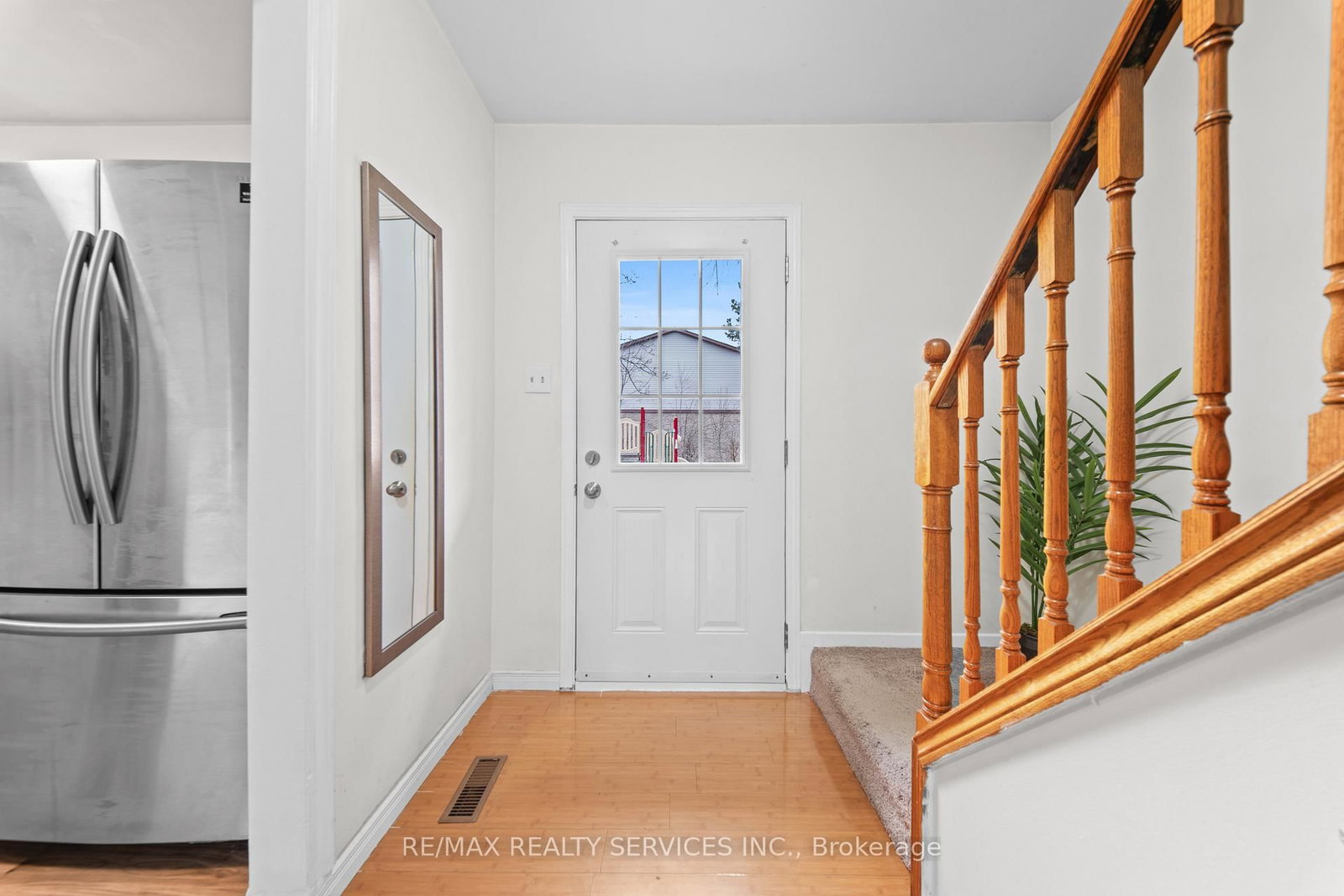 Townhouse for sale at 107-45 Hansen Road, Brampton, Ontario, L6V 3P6 - Madoc - MLS: W12993676