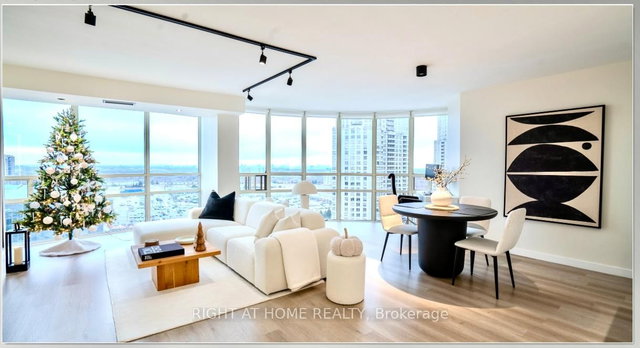 1705 - 50 Eglinton Avenue