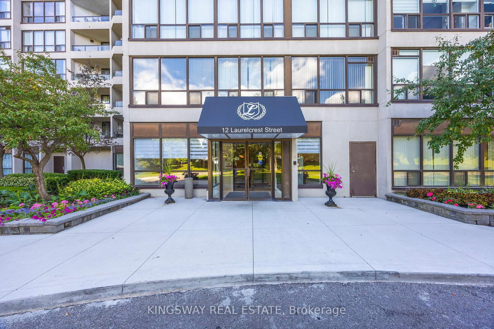 12 Laurelcrest Street, Unit 507 - Photo 2