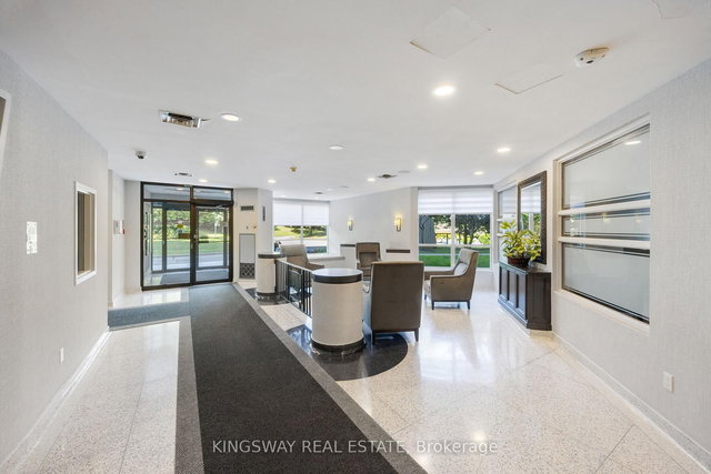 507 - 12 Laurelcrest Street