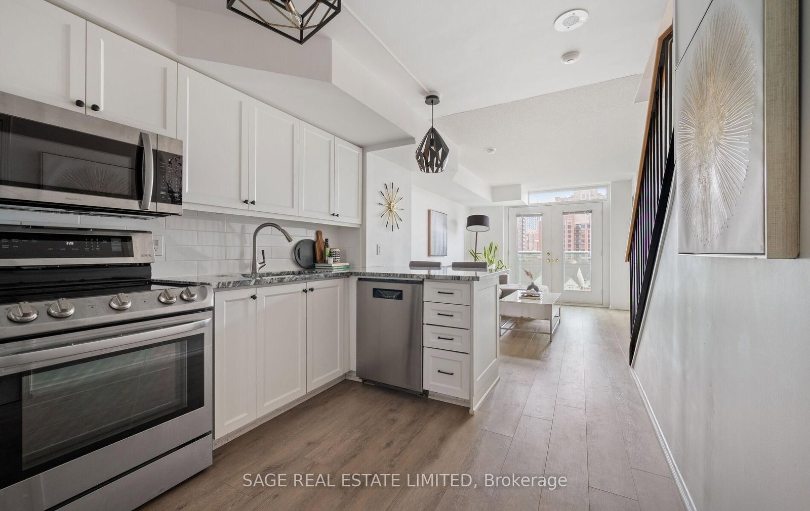 17 Michael Power Place, Unit 707