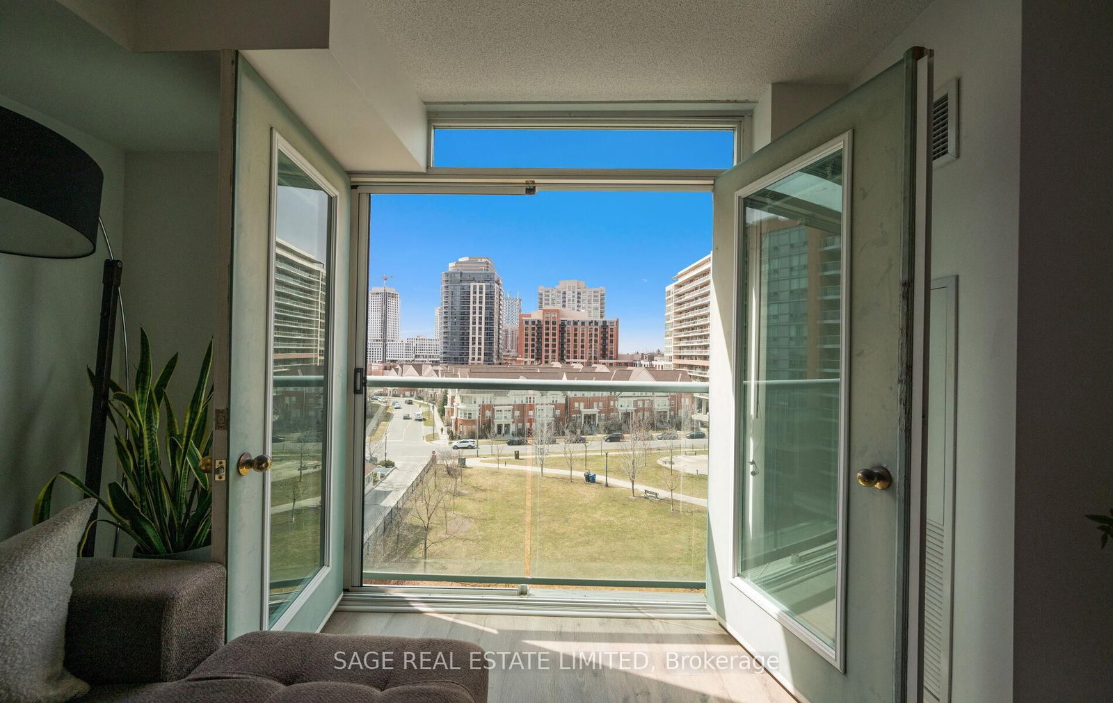 17 Michael Power Place, Unit 707 - Photo 25