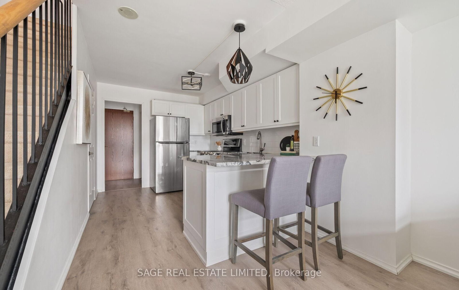 17 Michael Power Place, Unit 707 - Photo 6