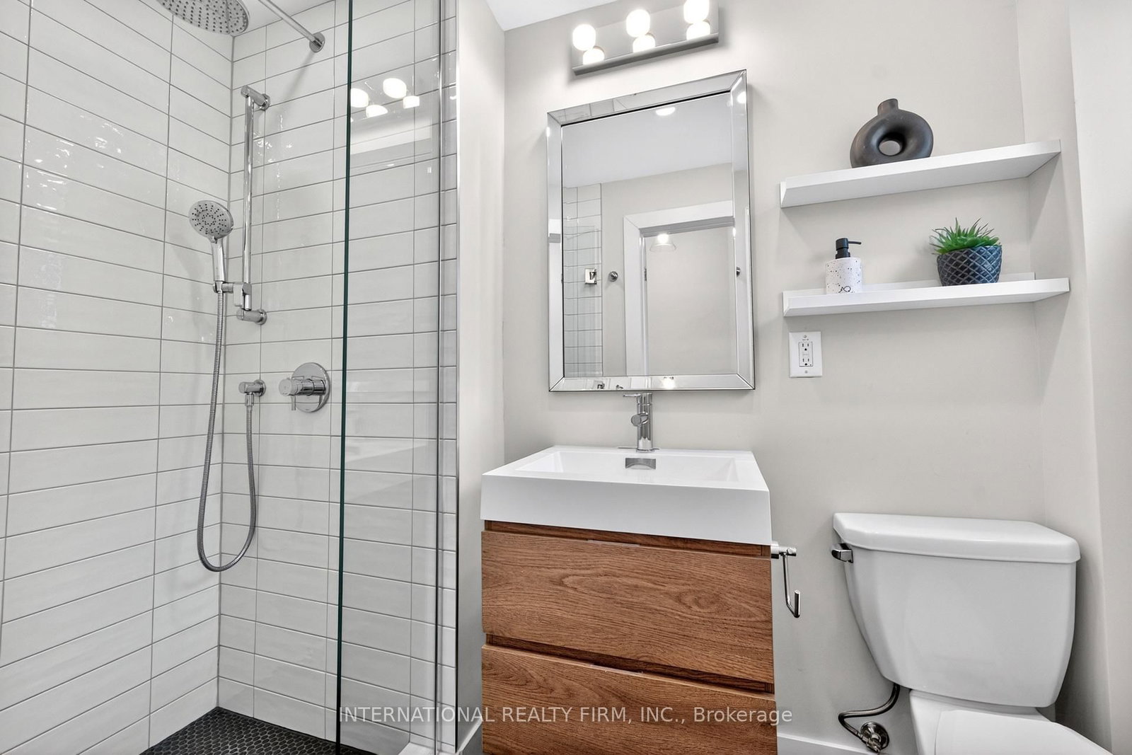 26 Dellbrook Crescent - Photo 12