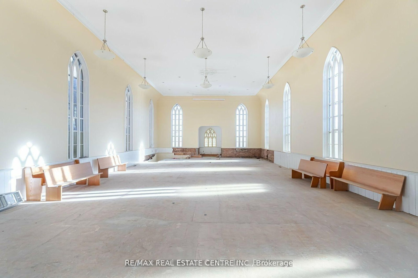 3 Zina Street, Unit Upper Church - Photo 3