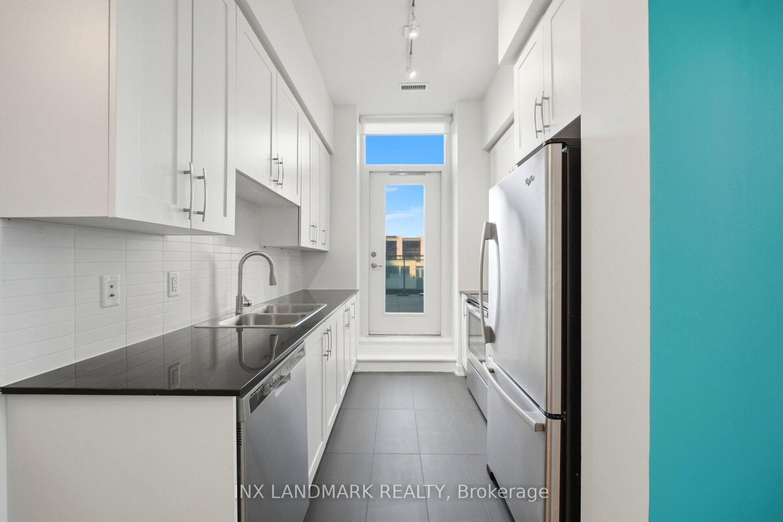 4070 Confederation Parkway, Unit 517 - Photo 10