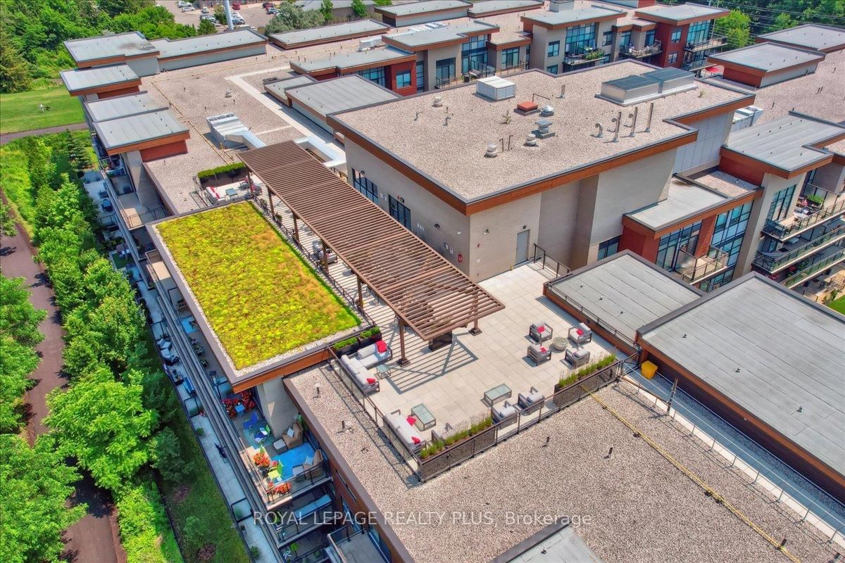 1575 Lakeshore Road W, Unit 117 - Photo 47